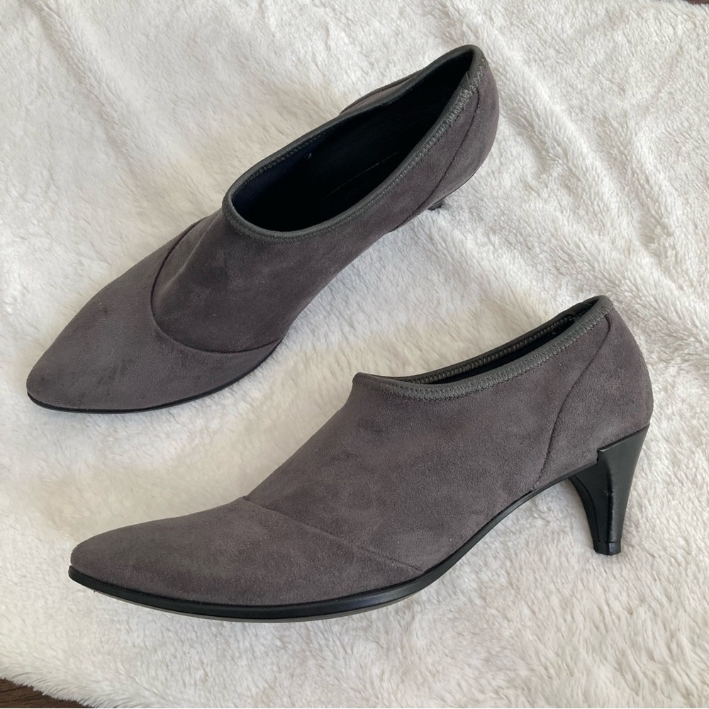 Ecco Danish modern heels ankle boots pointy sleek pull on shoes 40, US 9 - 9.5